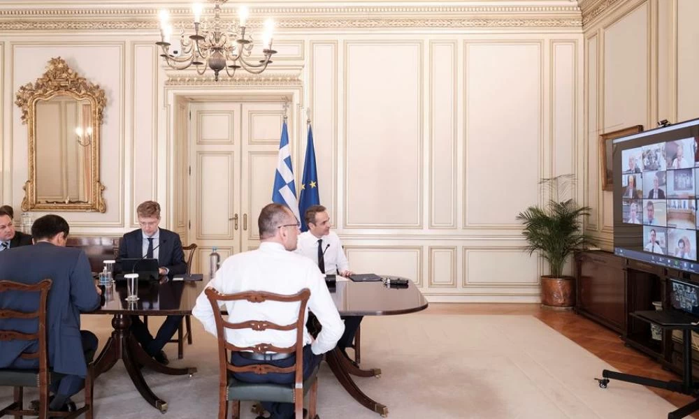 Μητσοτάκης σε τραπεζίτες: Προτεραιότητα η επιβίωση των επιχειρήσεων